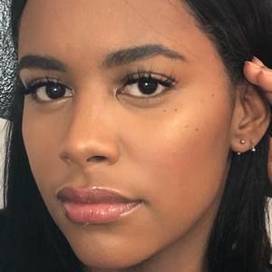 Meet your Posher, Paloma